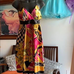 Beautiful gold flowers pink dress